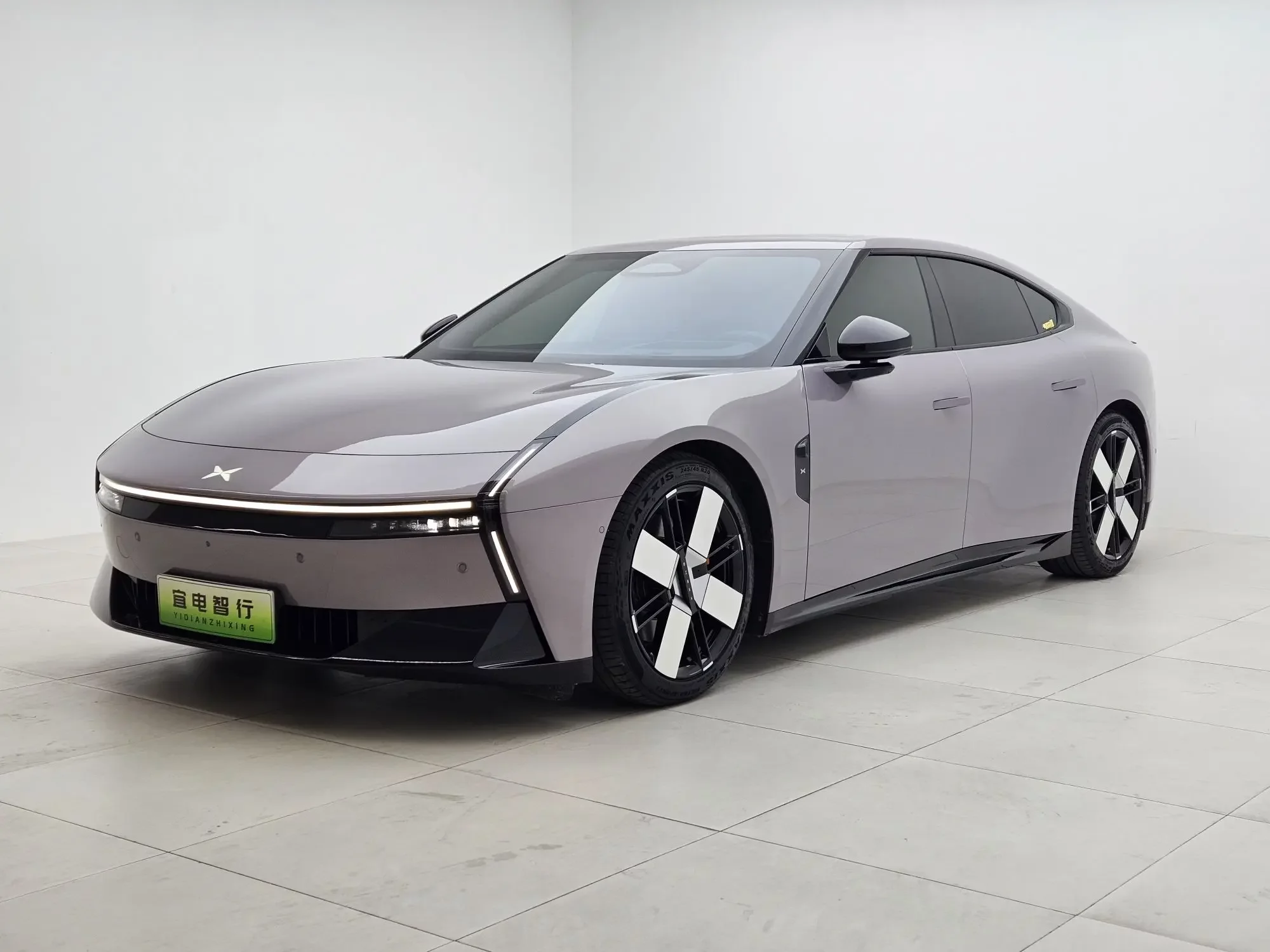 Xpeng P7