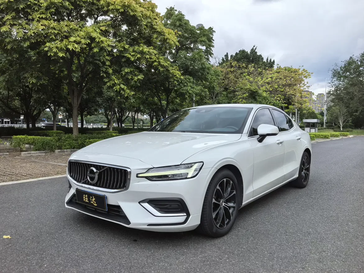 Volvo S60