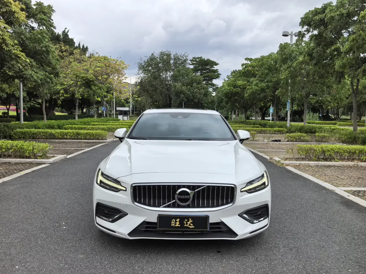 Volvo S60