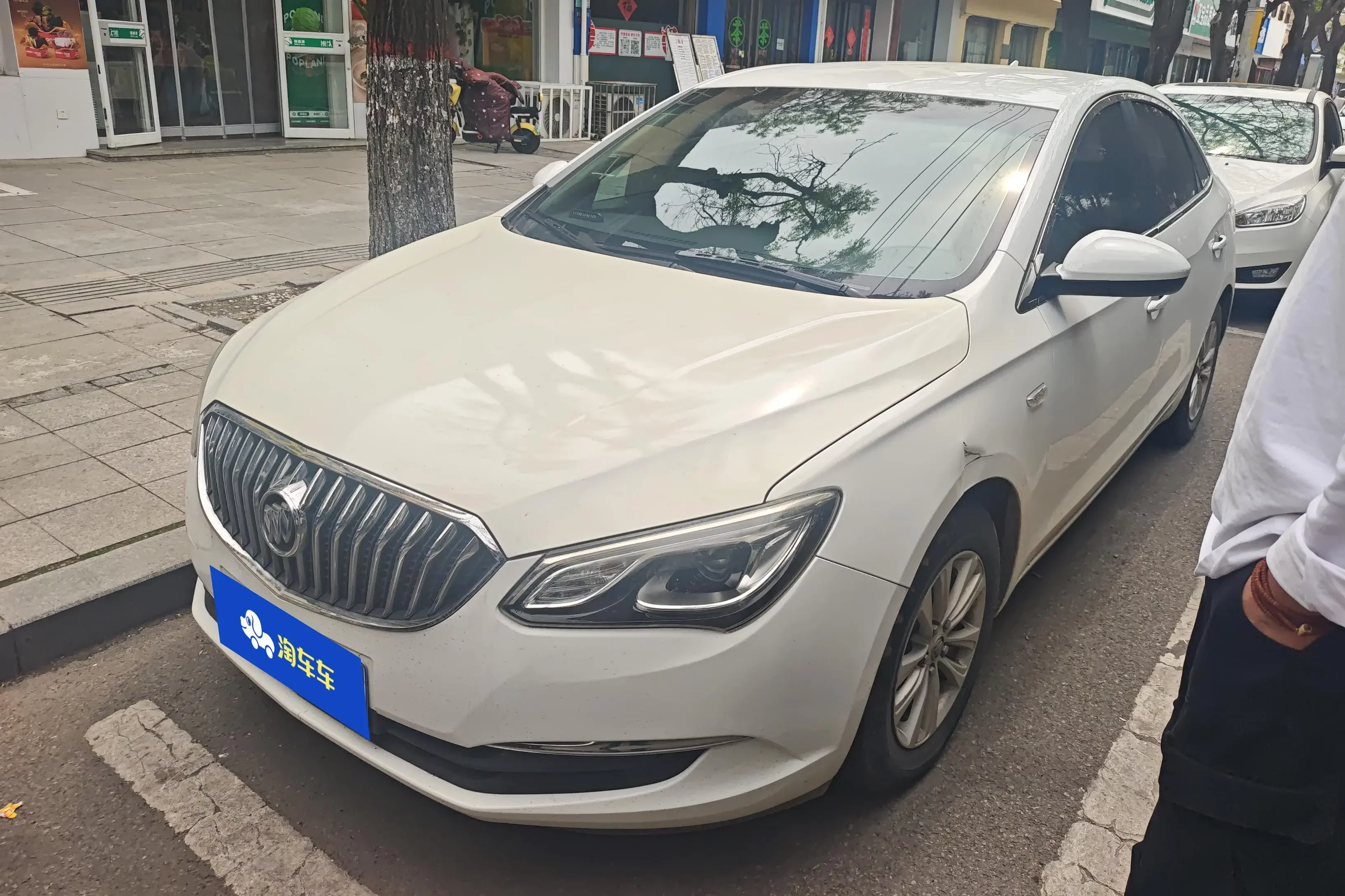 Buick Yinglang