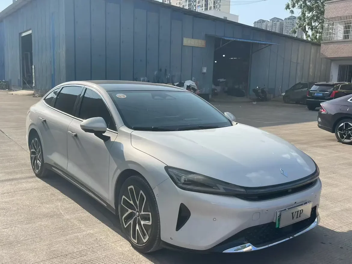 Baojun Enjoy PHEV