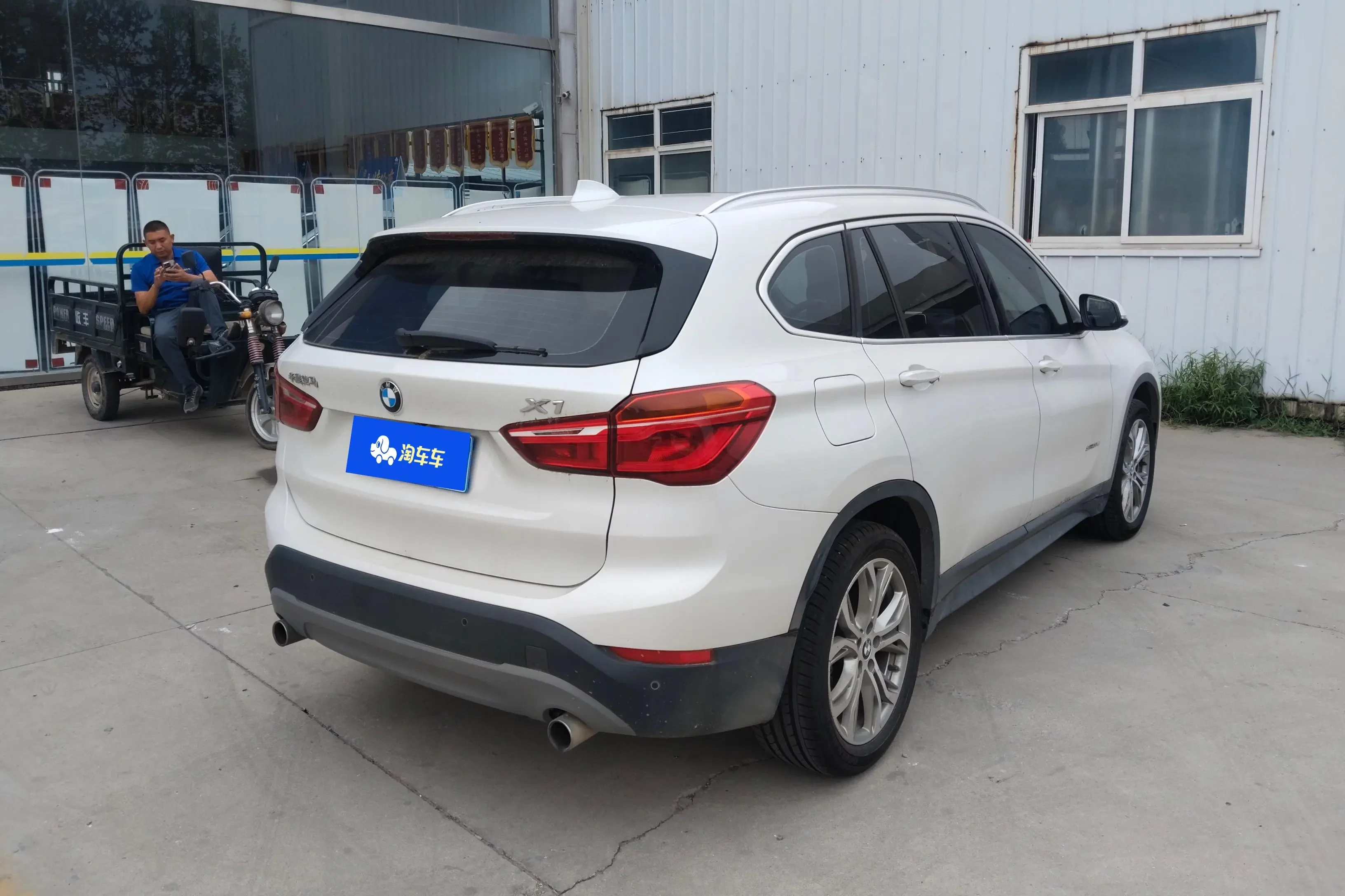 BMW X1