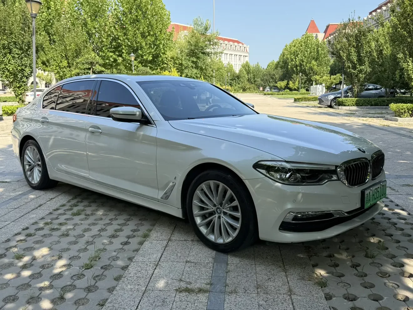 BMW 5 Series PHEV