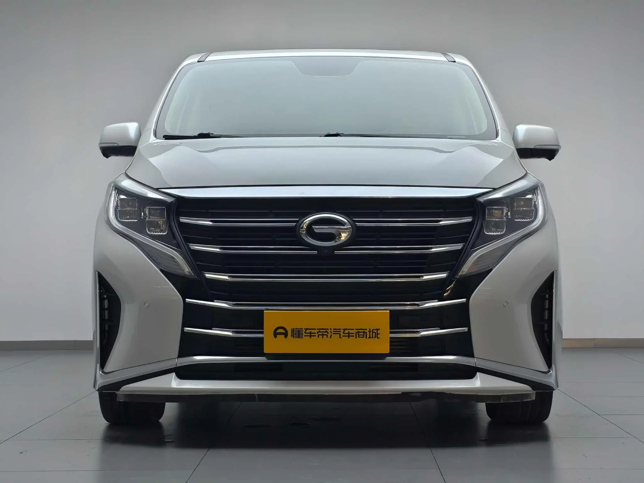 GAC Trumpchi M8