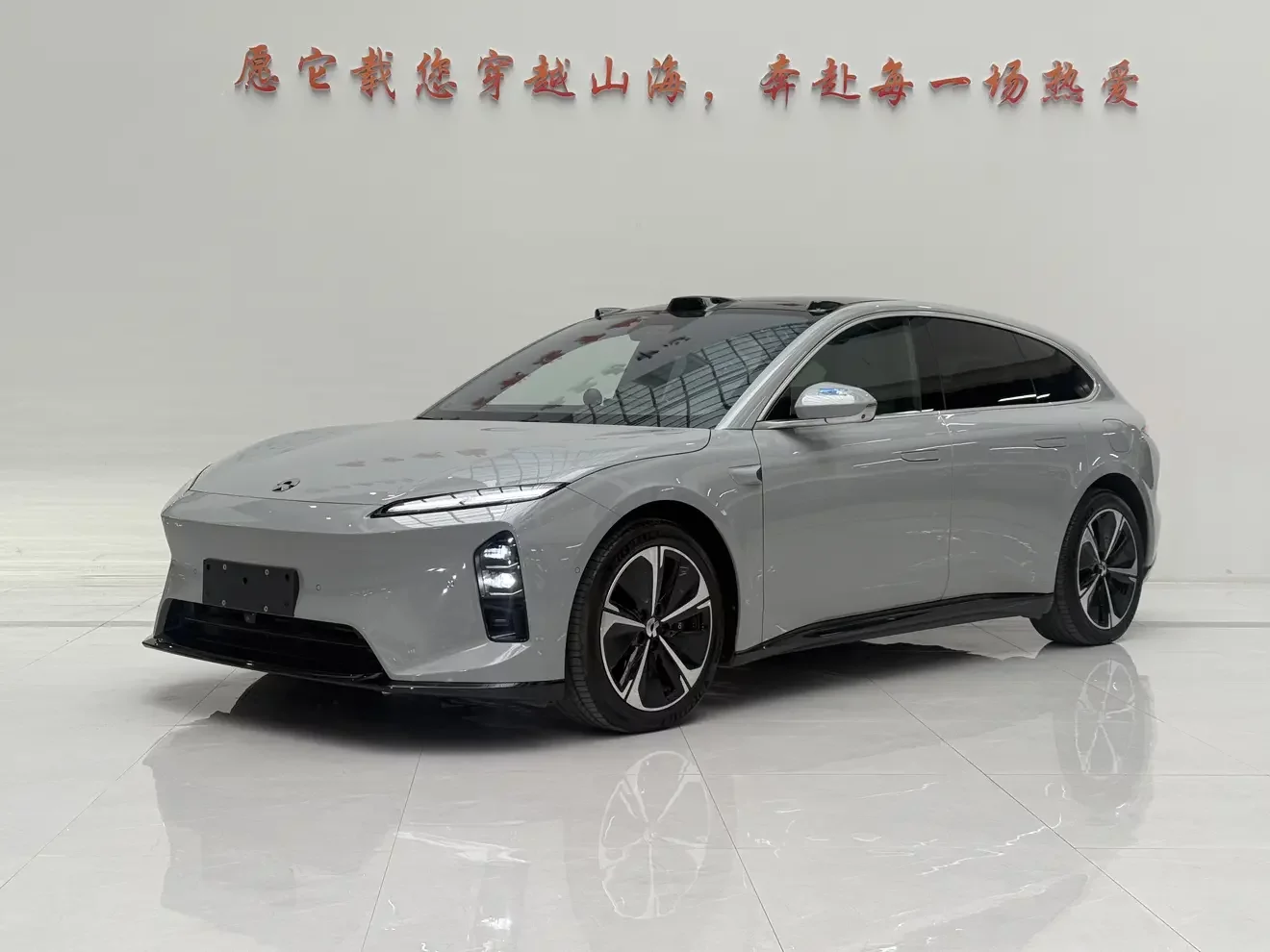 NIO ET5T