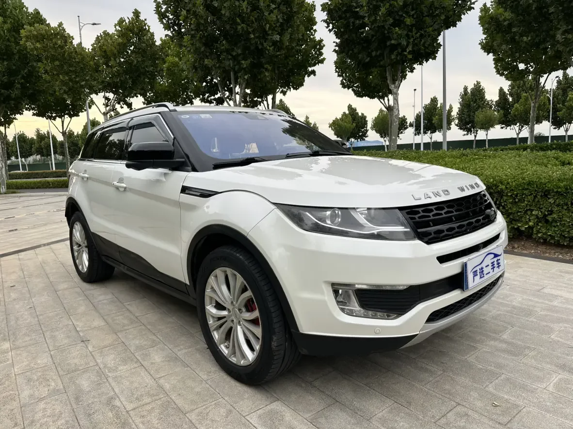 Lu Feng Landwind X7