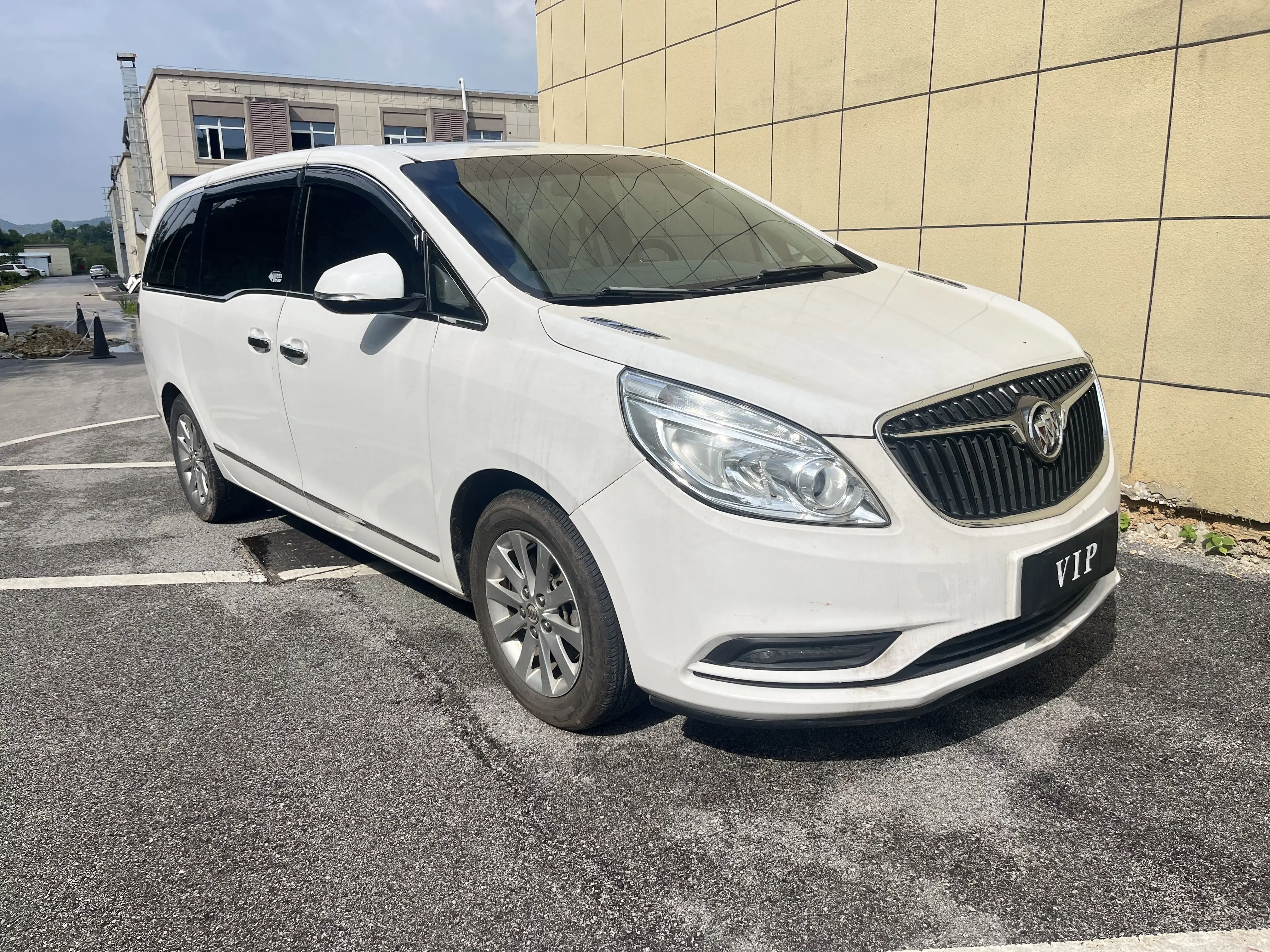 Buick GL8