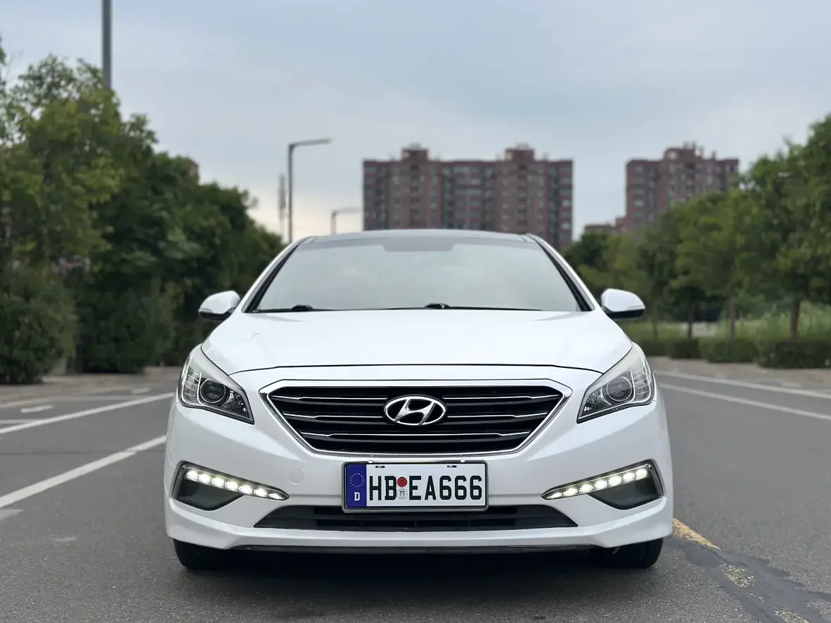 Hyundai sonata nine