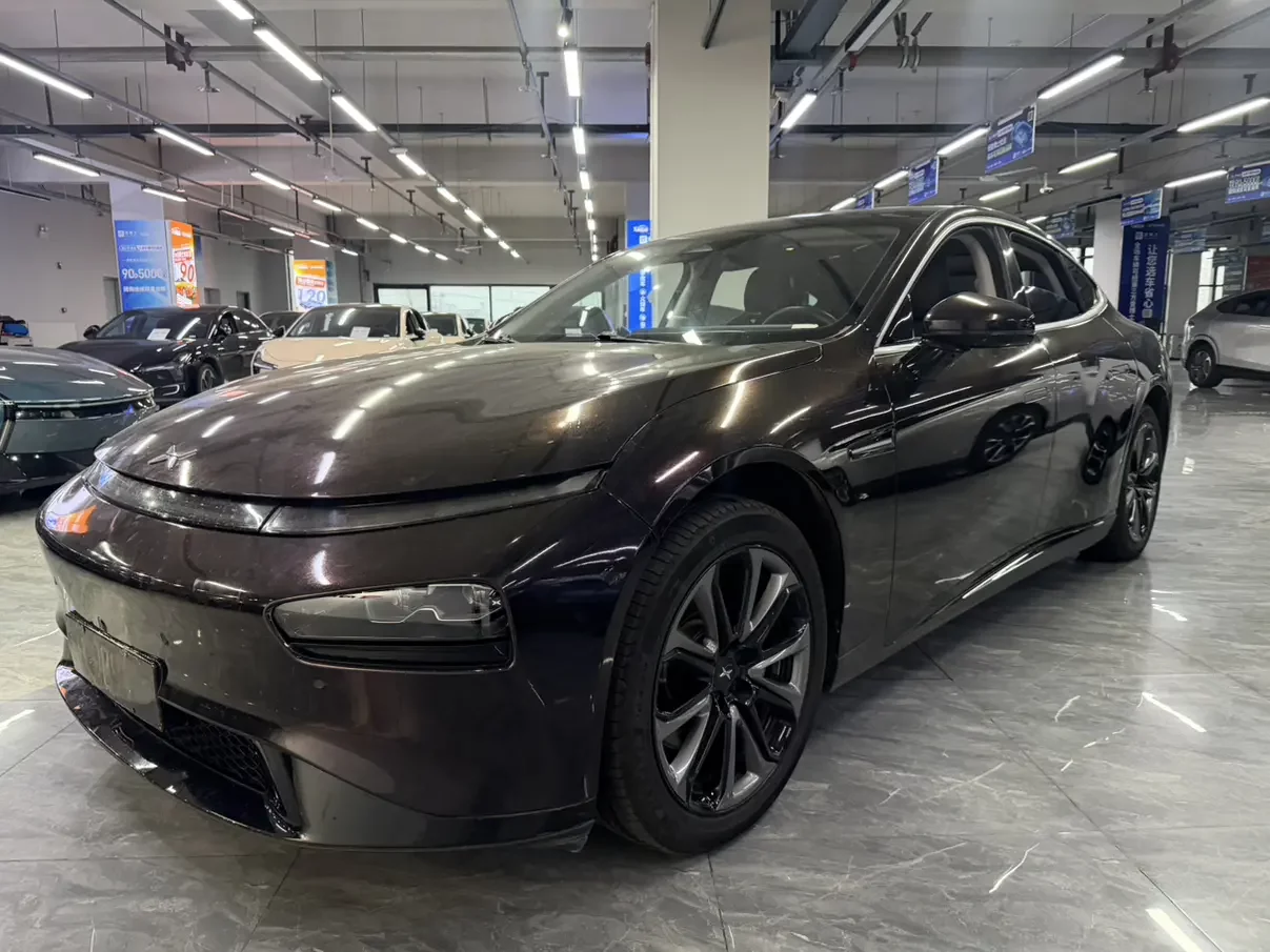 Xpeng P7