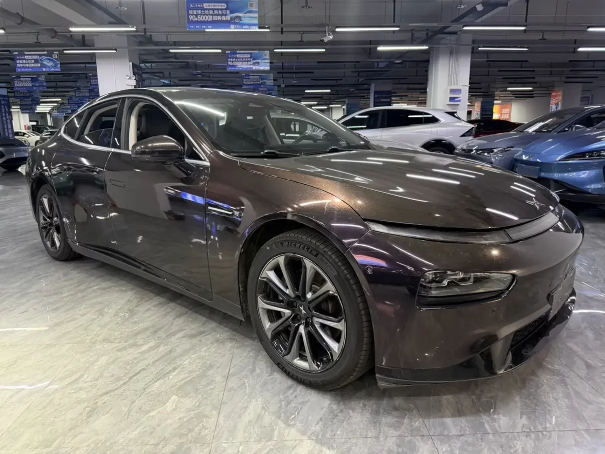 Xpeng P7