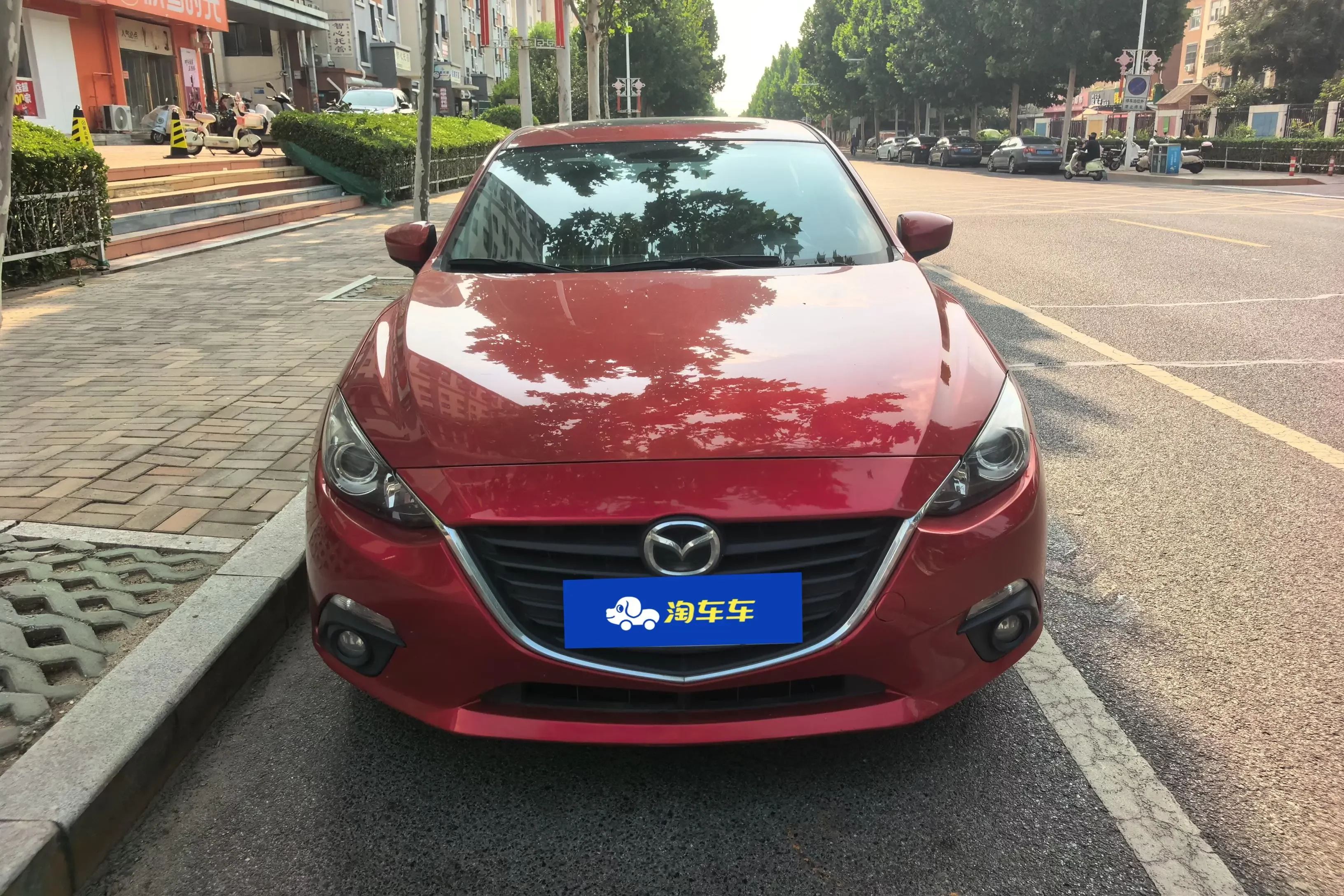 Mazda Axela (3)