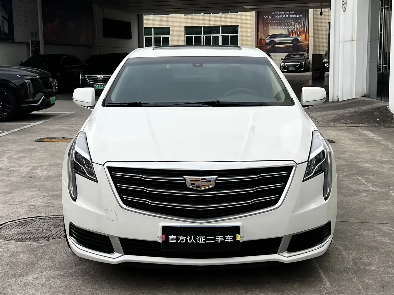 Cadillac XTS