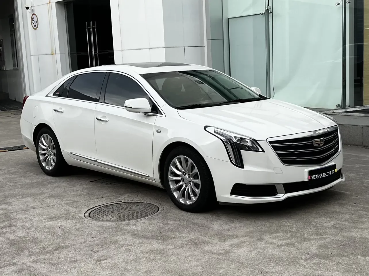 Cadillac XTS