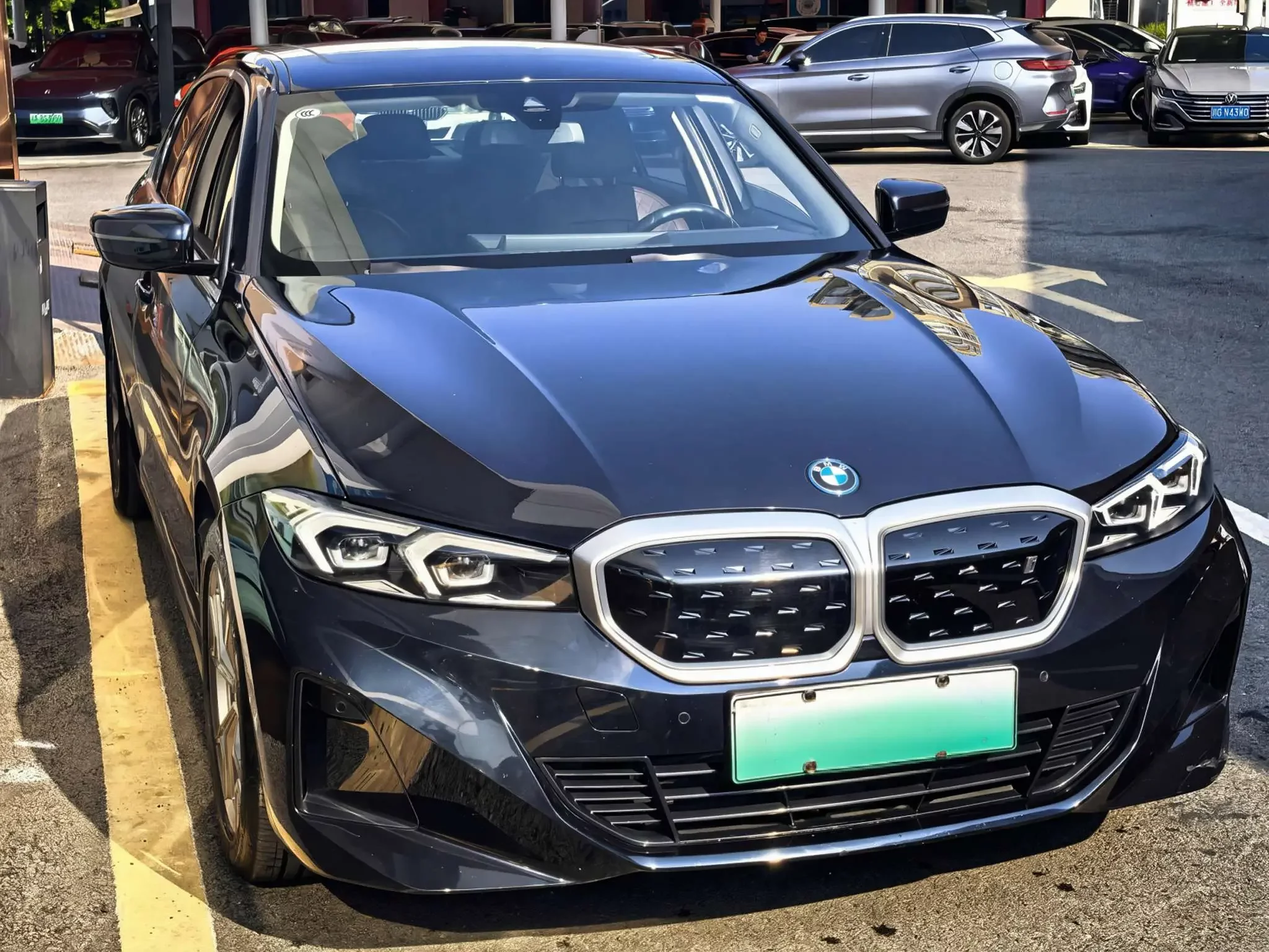 BMW i3
