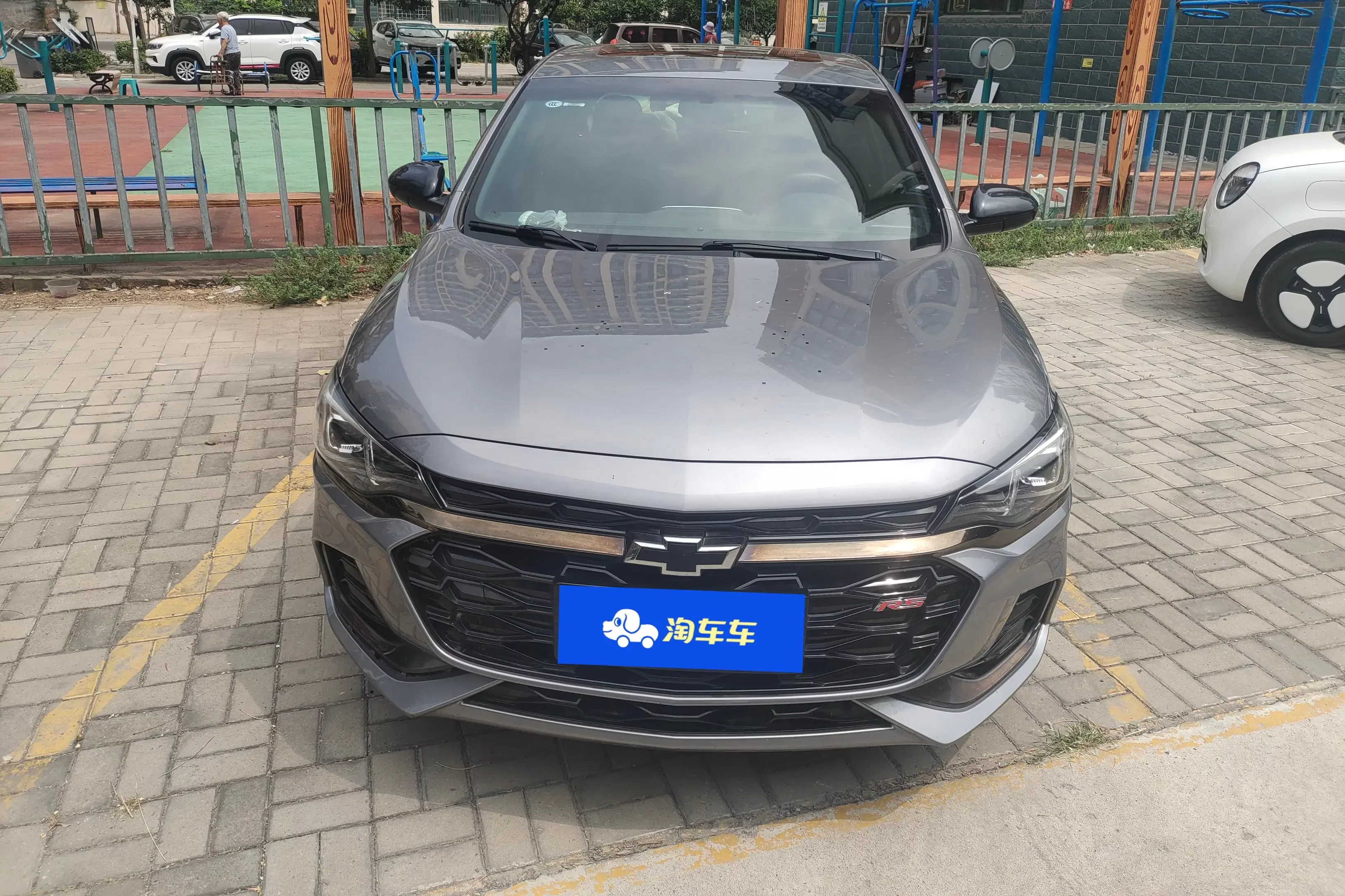 Chevrolet Monza (Cruze)