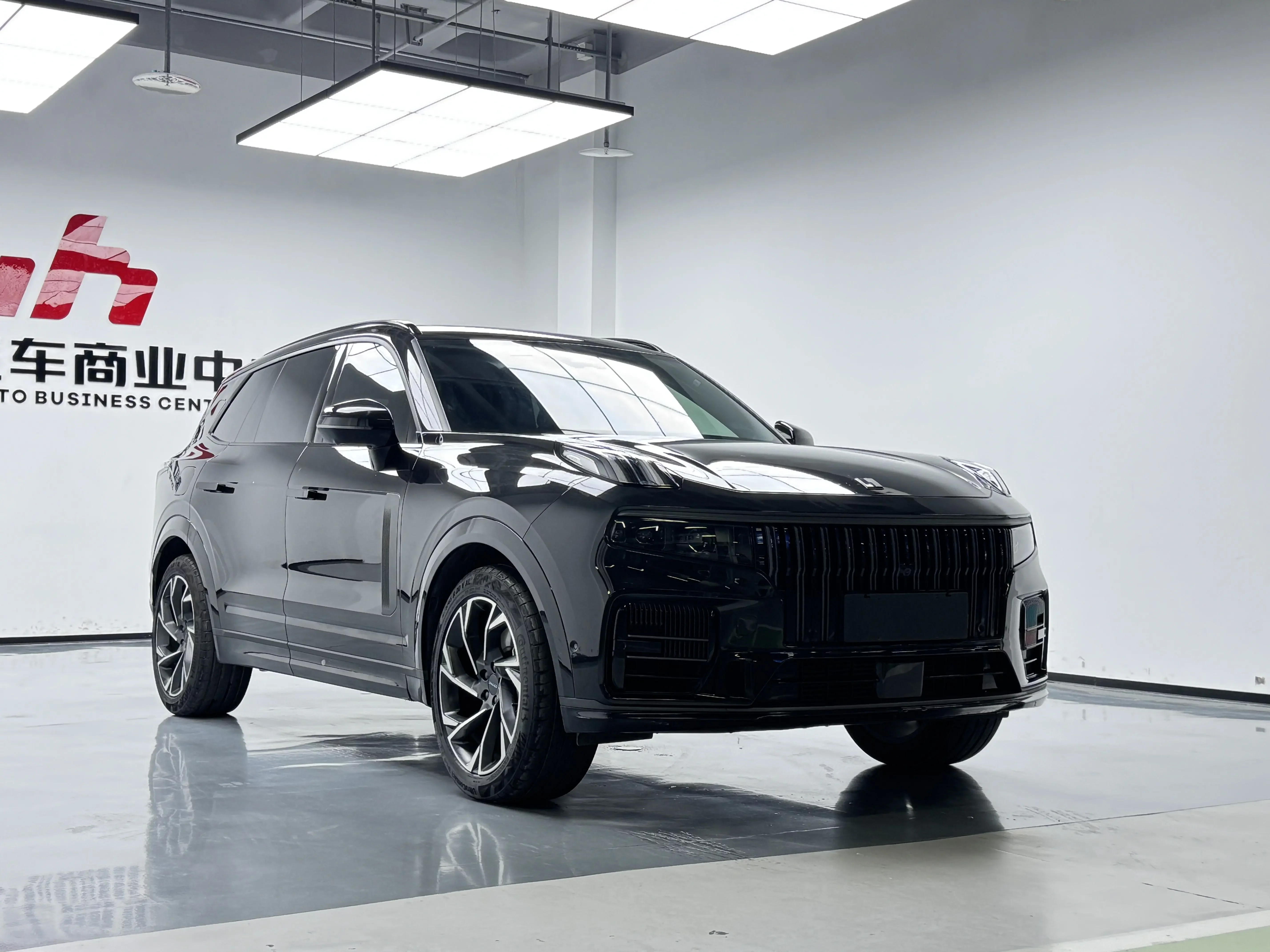 Lynk & Co 09