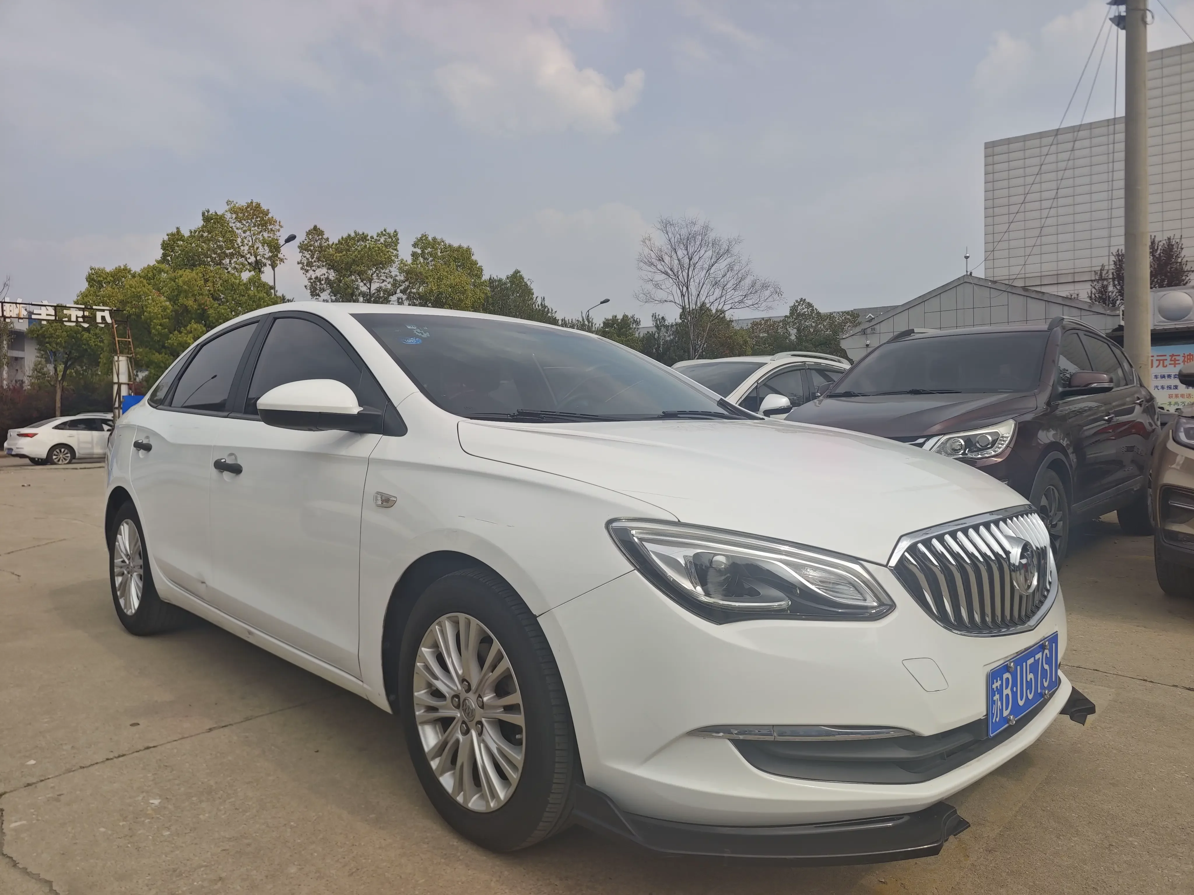Buick Yinglang