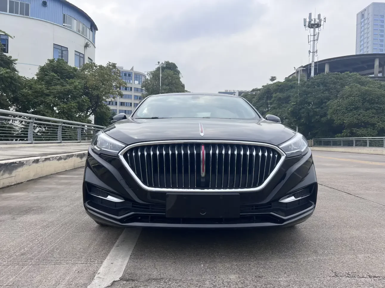 Hongqi H5 classic