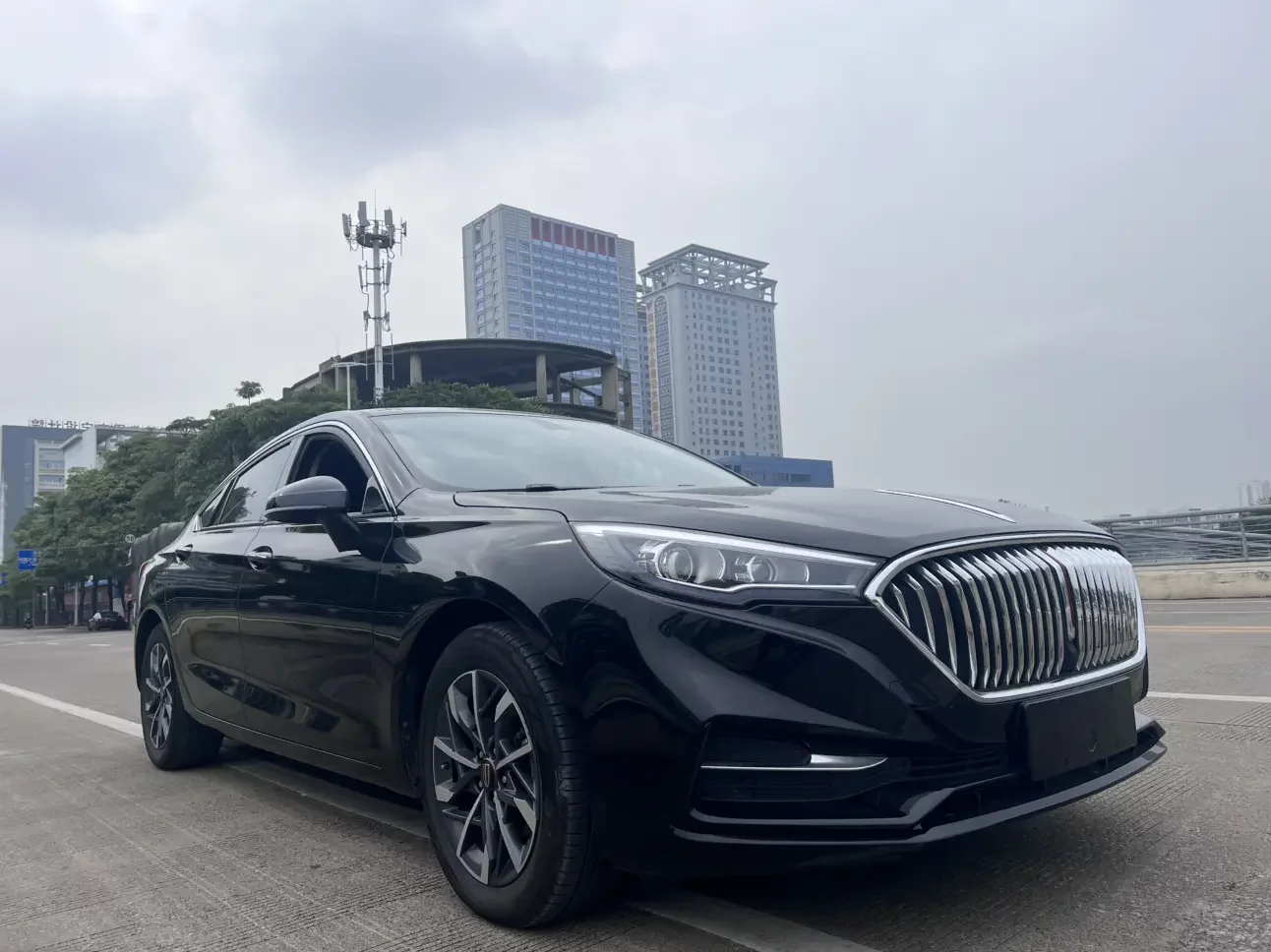 Hongqi H5 classic