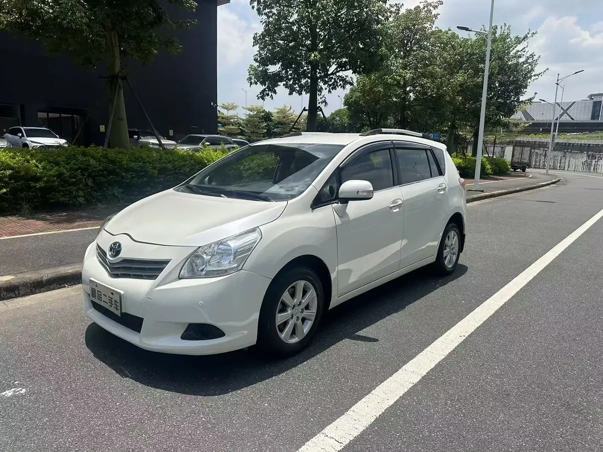 Toyota Verso / EZ