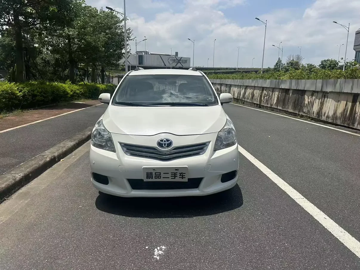 Toyota Verso / EZ