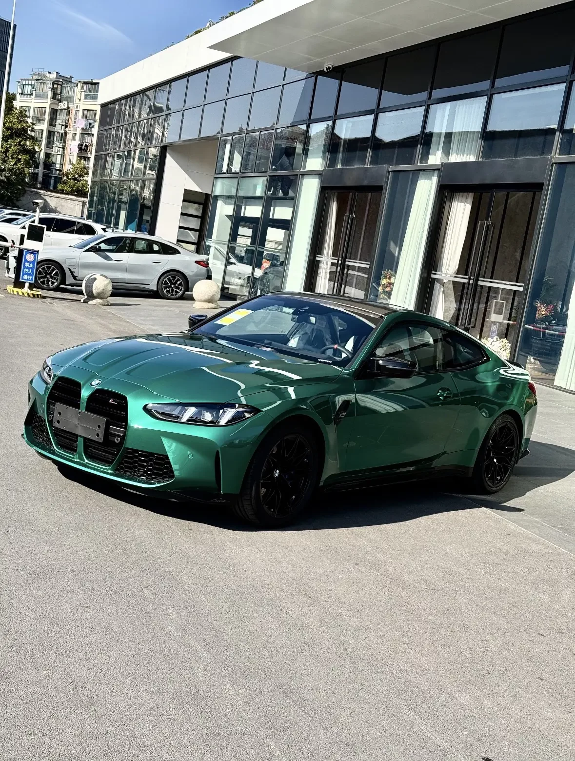 BMW M4