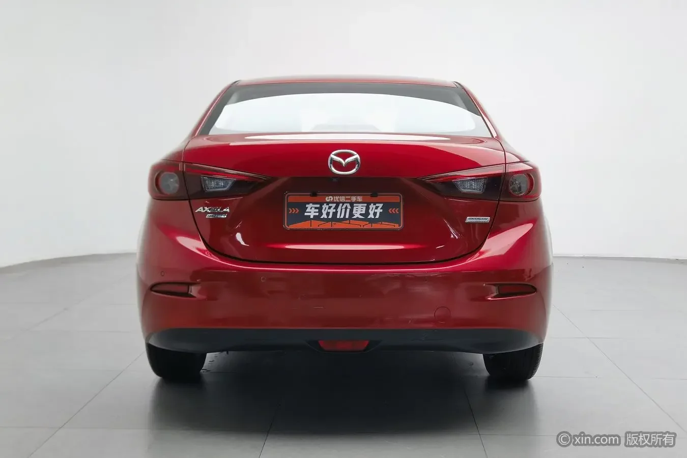 Mazda Axela (3)