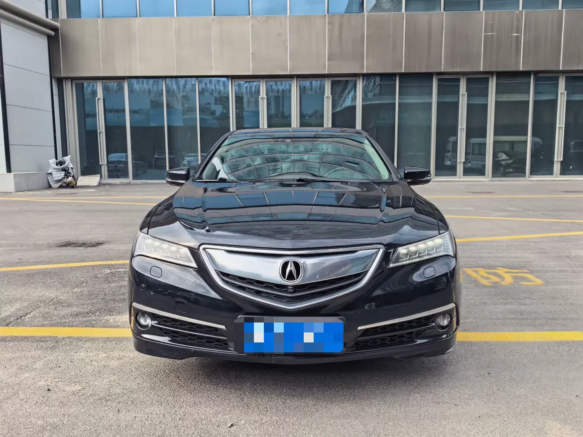 Acura TLX