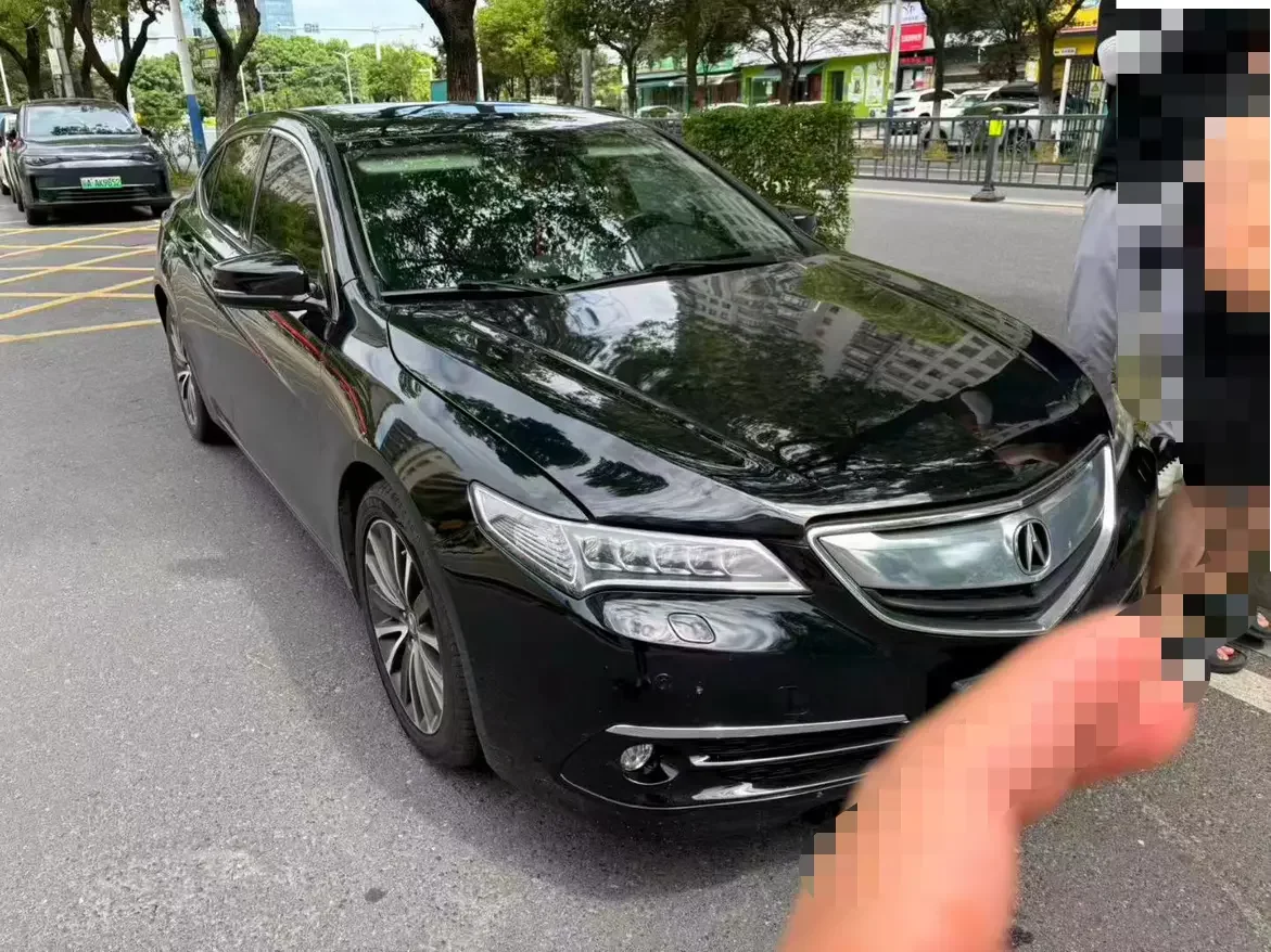 Acura TLX