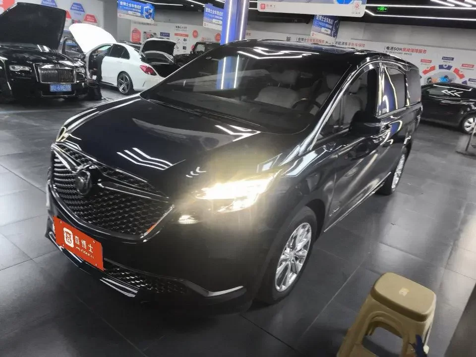 Buick GL8