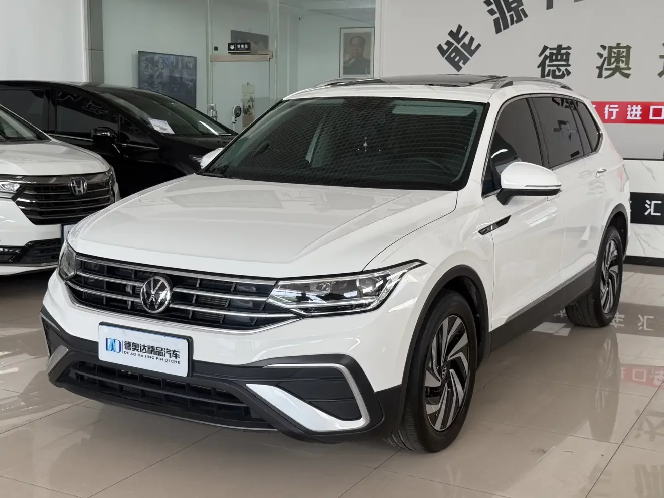 Volkswagen Tiguan L
