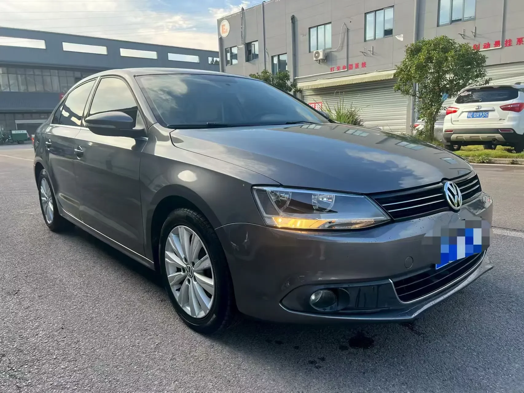 Volkswagen Sagitar