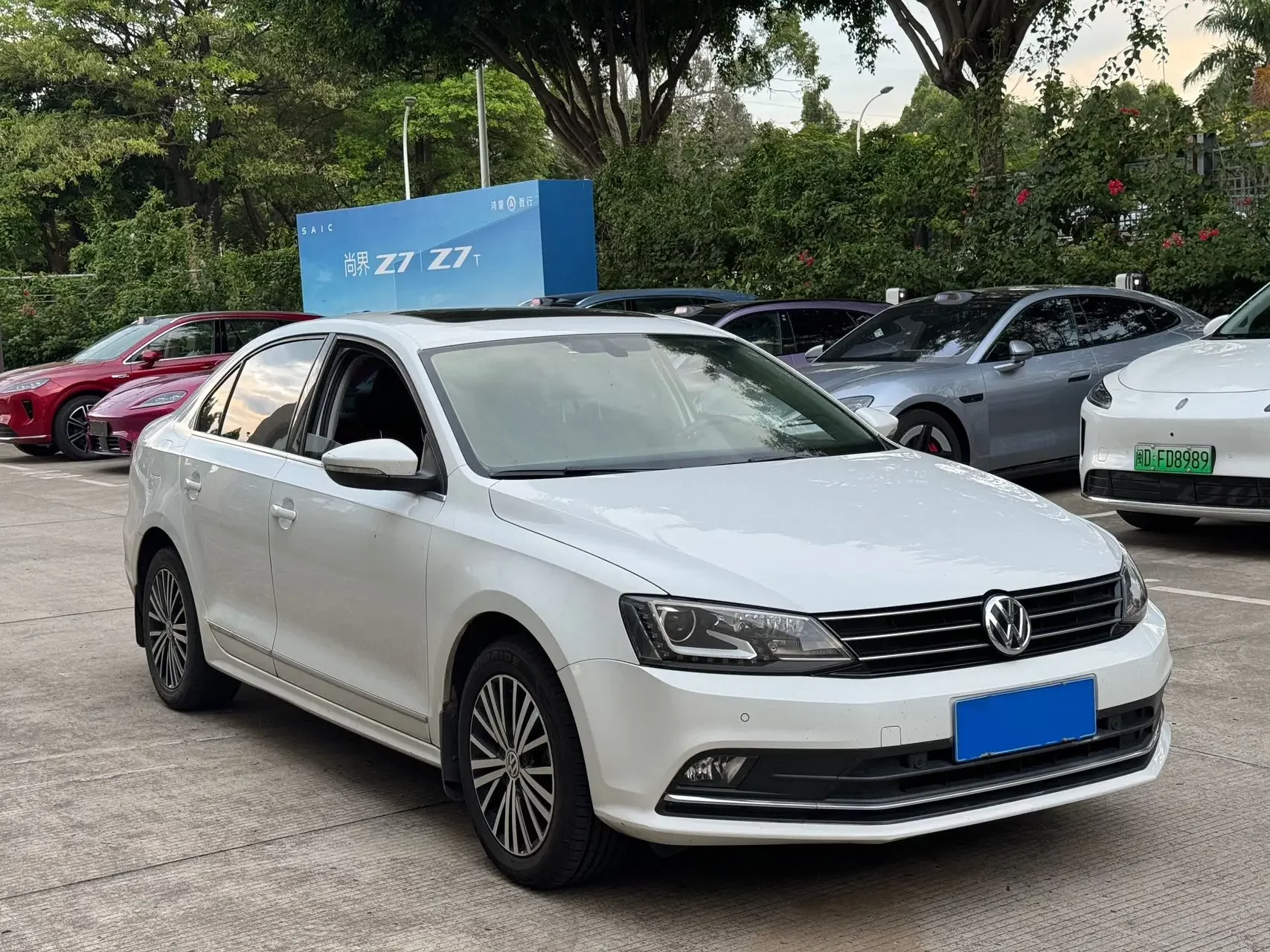Volkswagen Sagitar