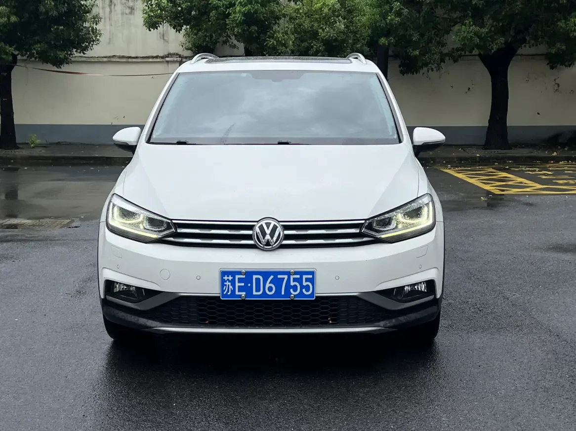 Volkswagen Touran L