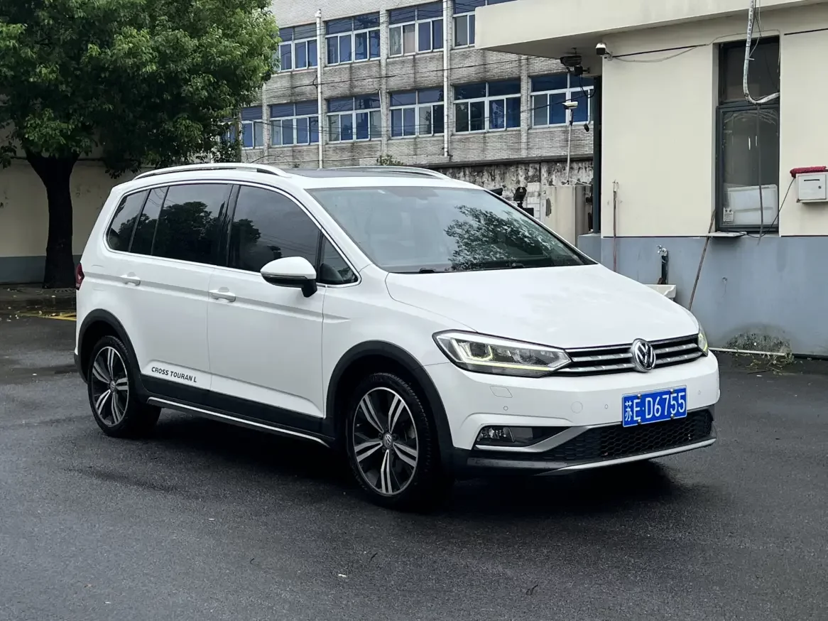 Volkswagen Touran L