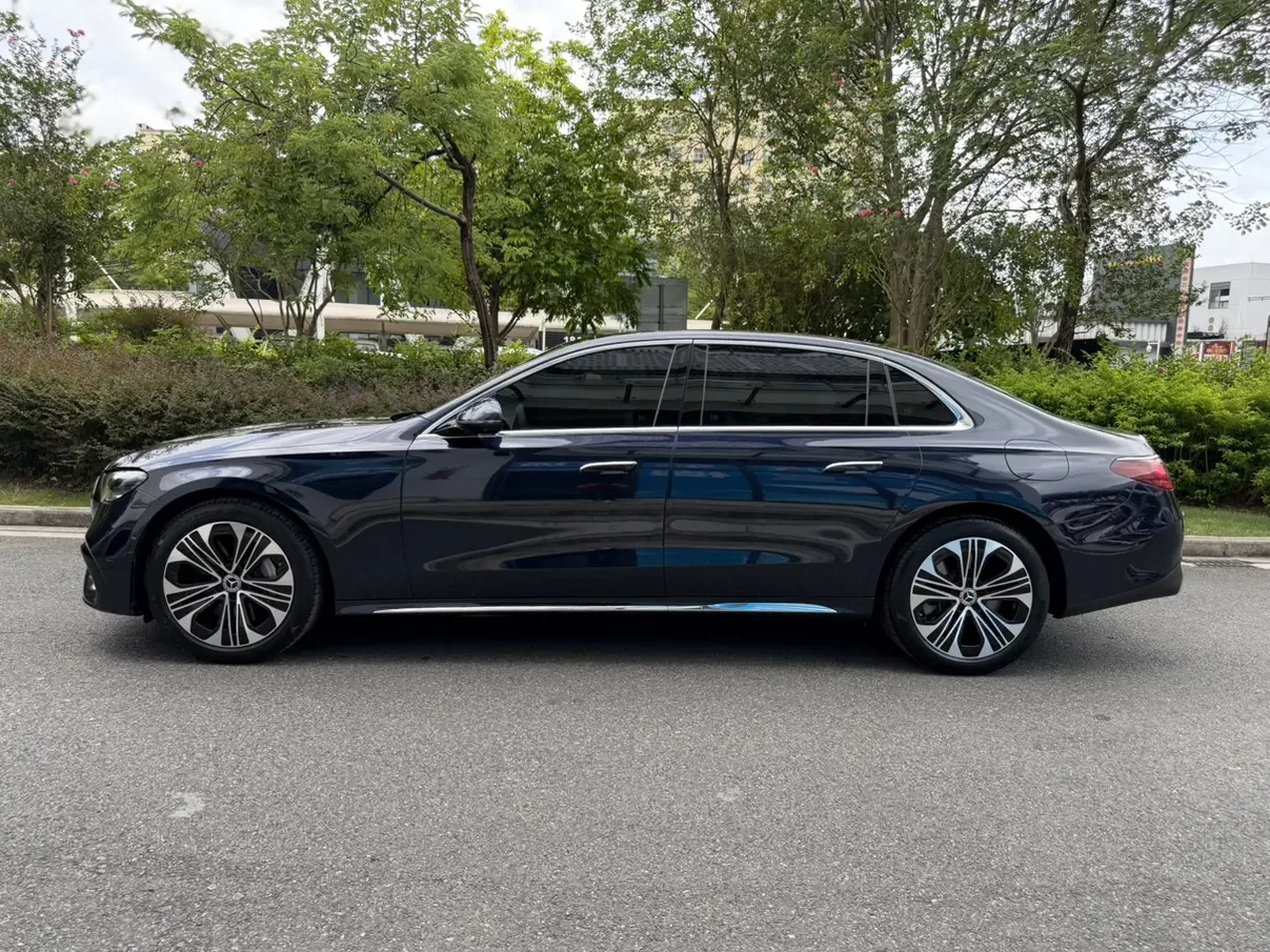Mercedes-Benz E-Class PHEV