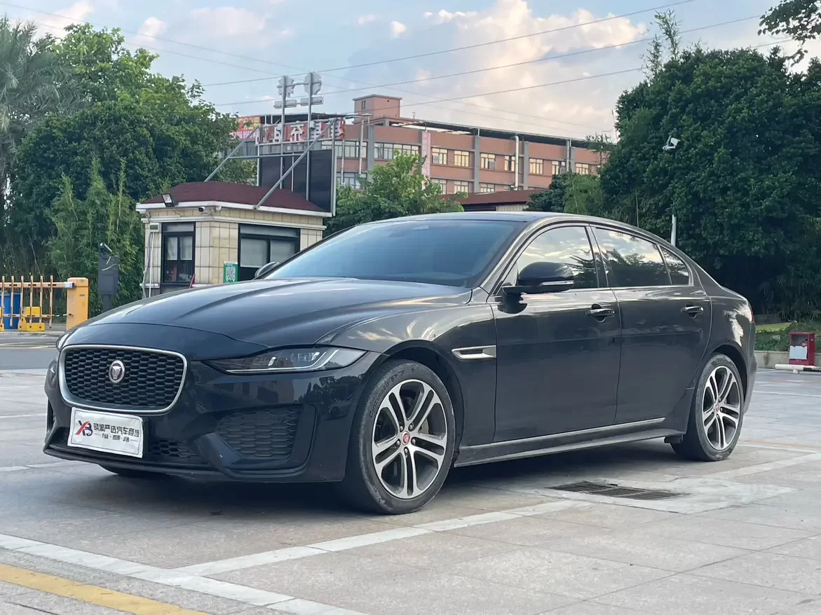 Jaguar XEL