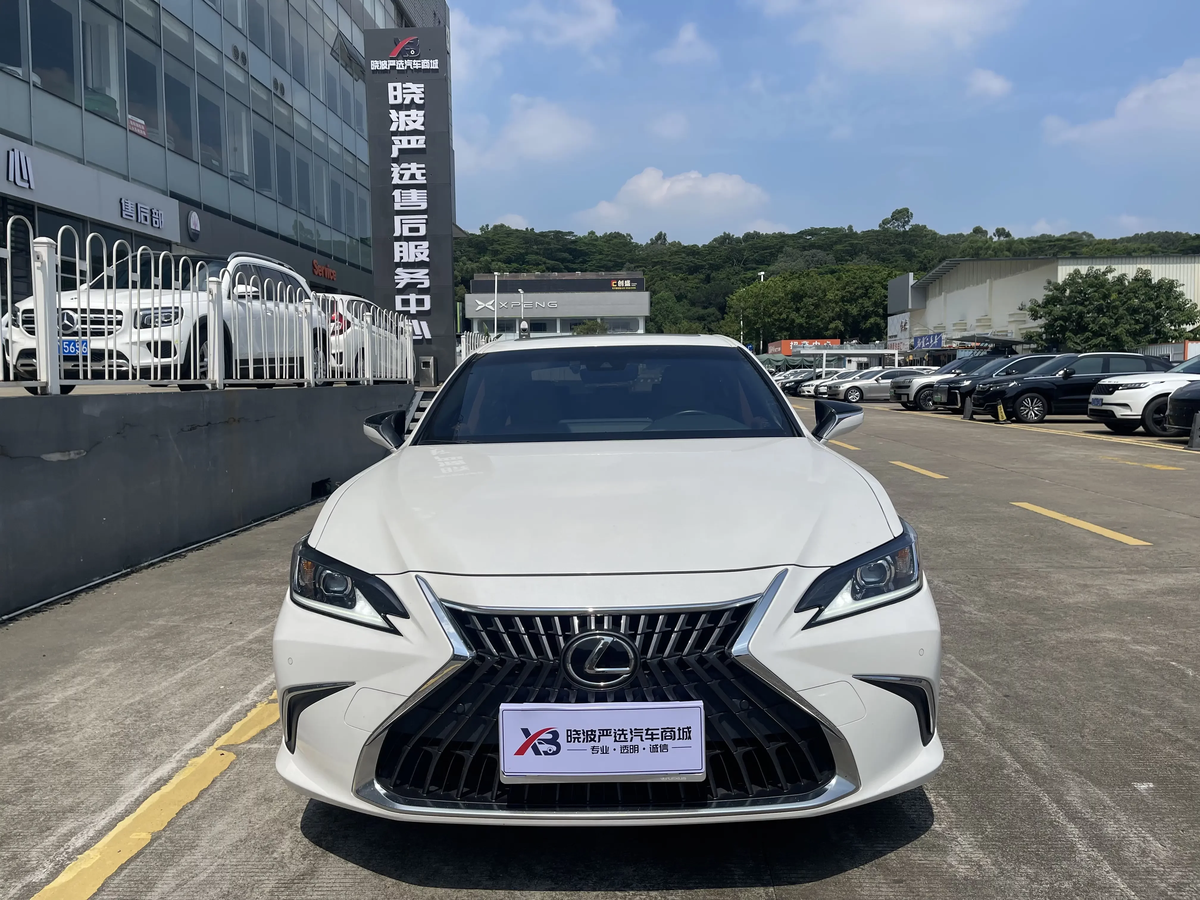 Lexus ES