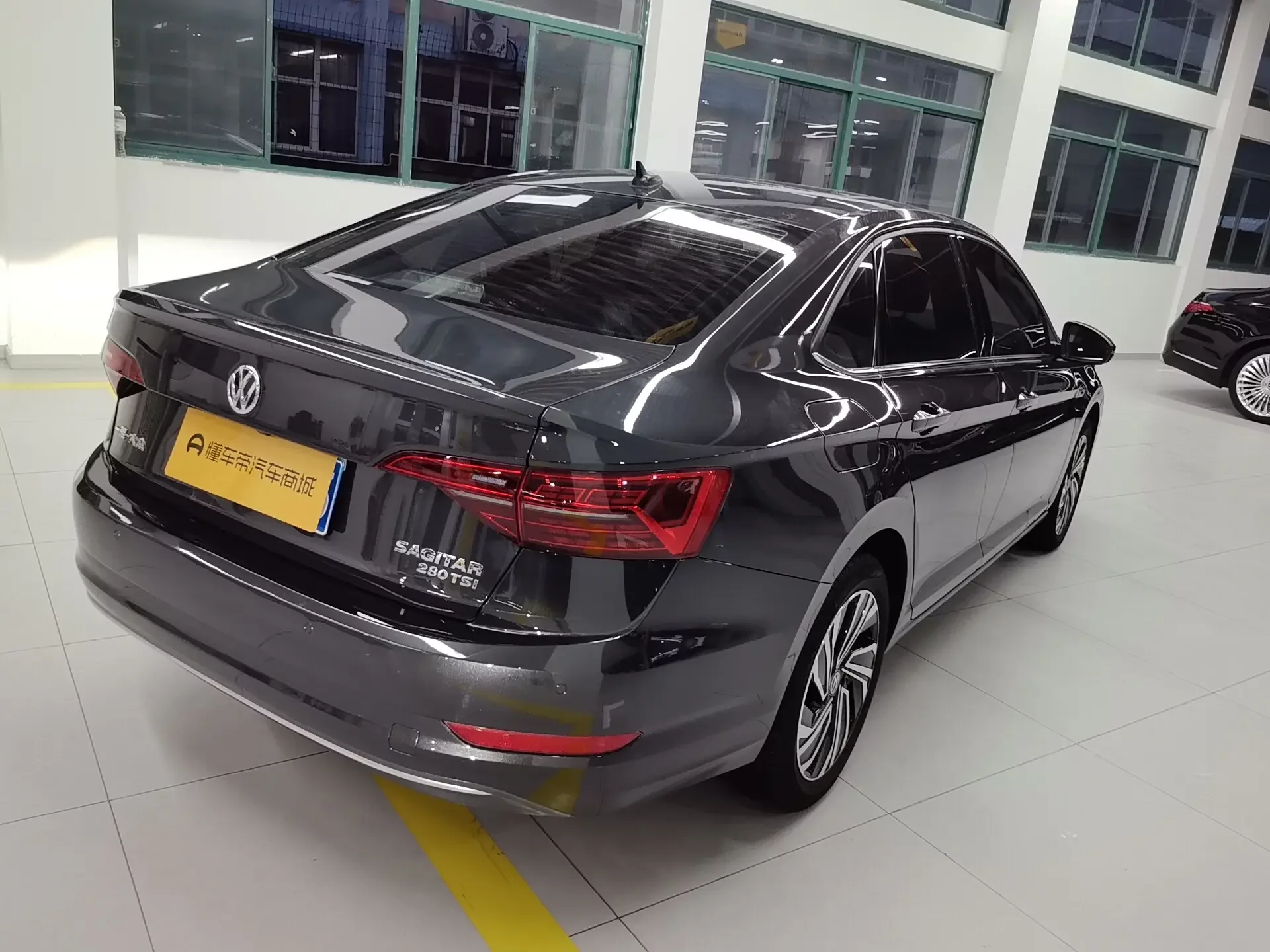 Volkswagen Sagitar