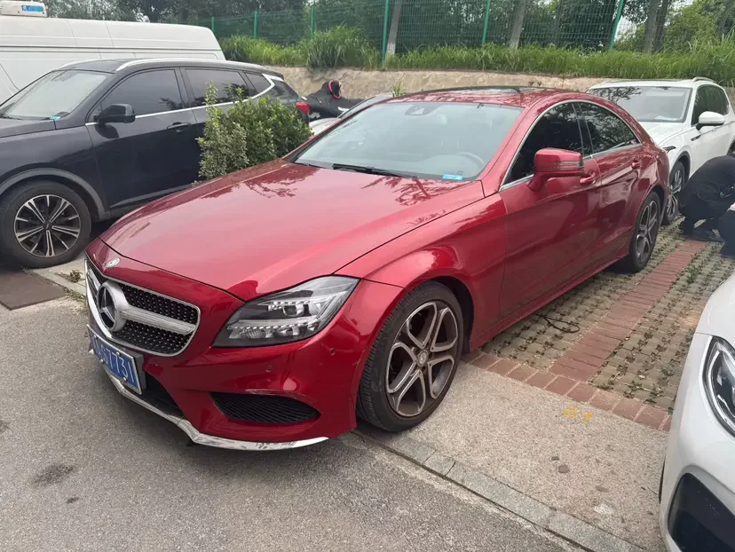 Mercedes-Benz CLS