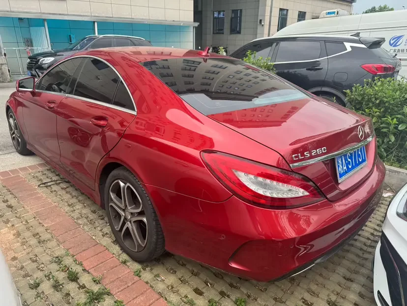 Mercedes-Benz CLS