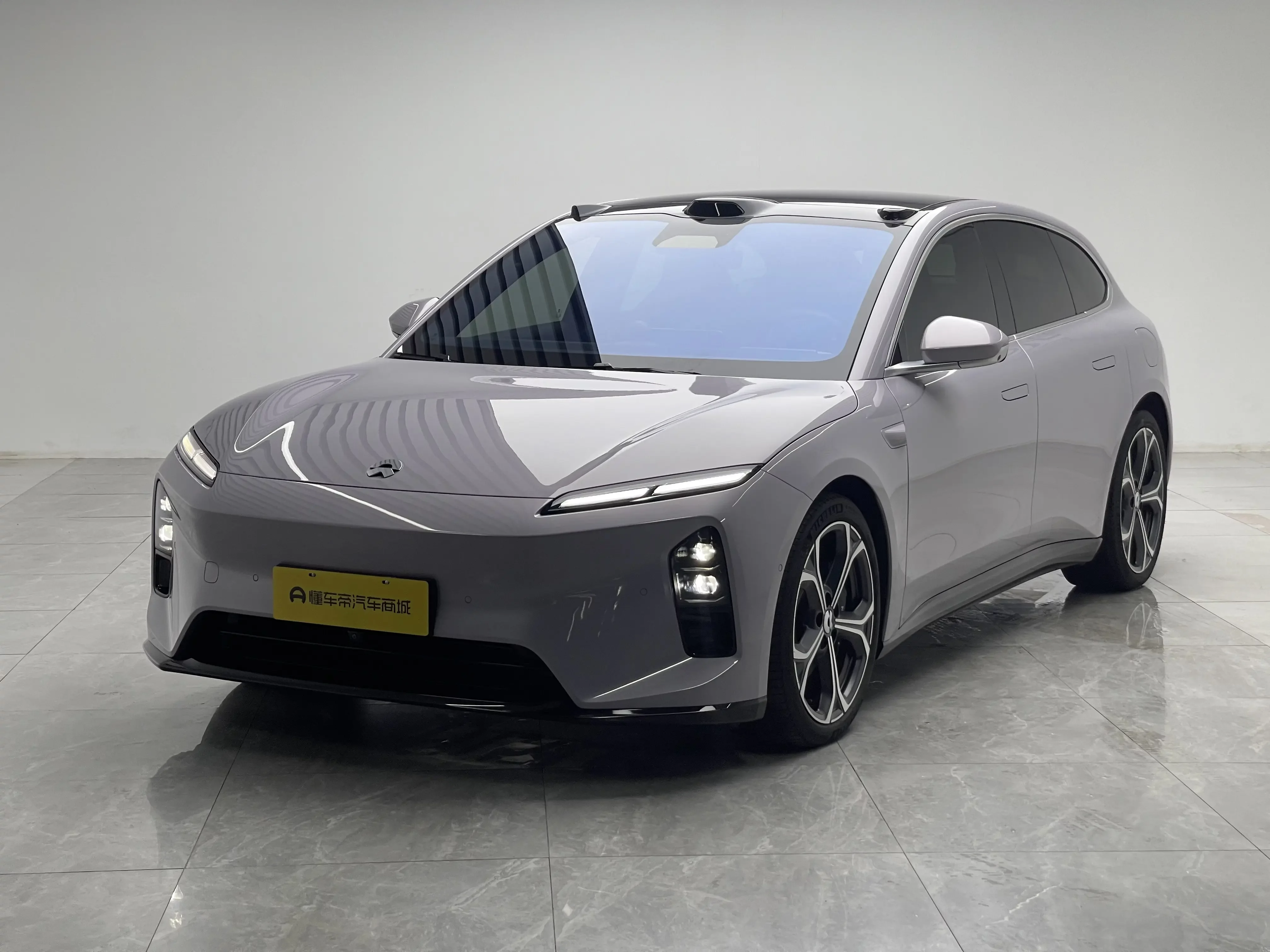 NIO ET5T