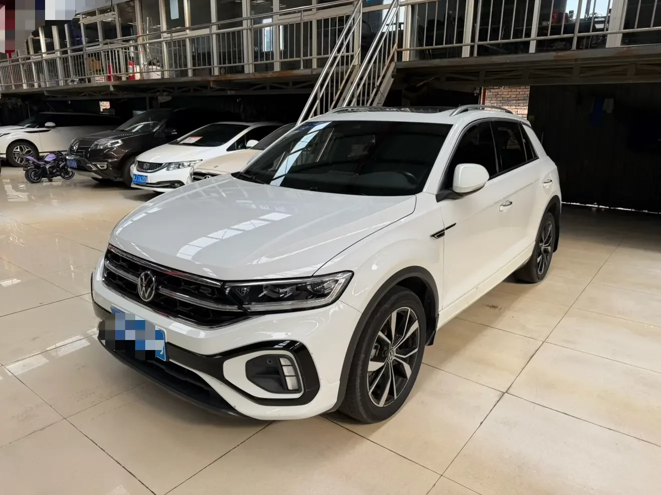 VOLKSWAGEN T-ROC