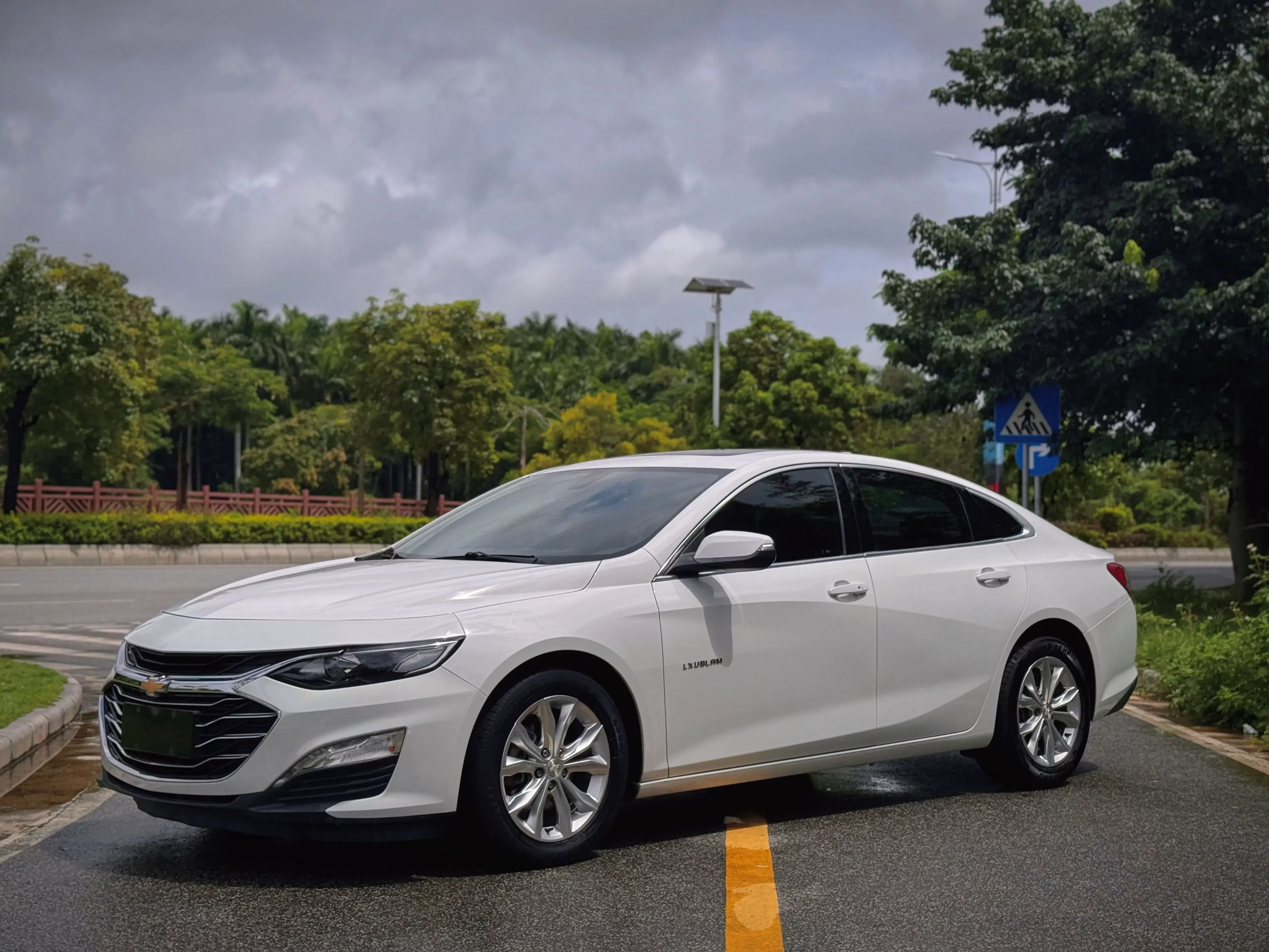 Chevrolet Malibu XL