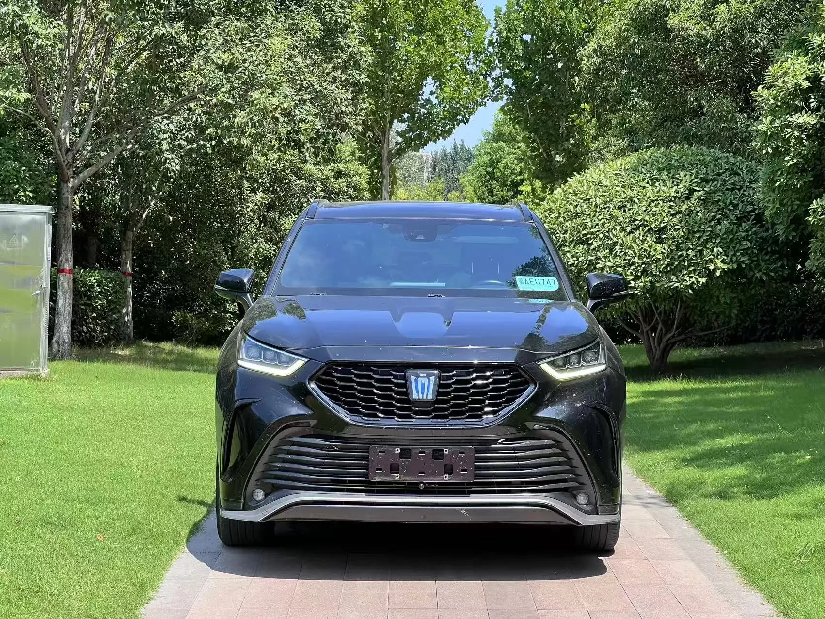 Toyota Crown Kluger