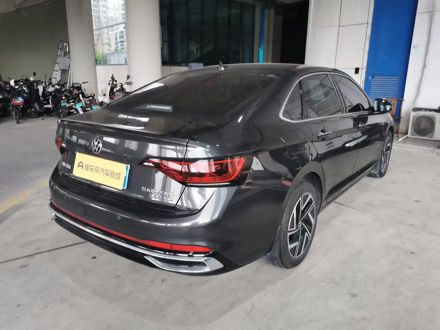 Volkswagen Sagitar