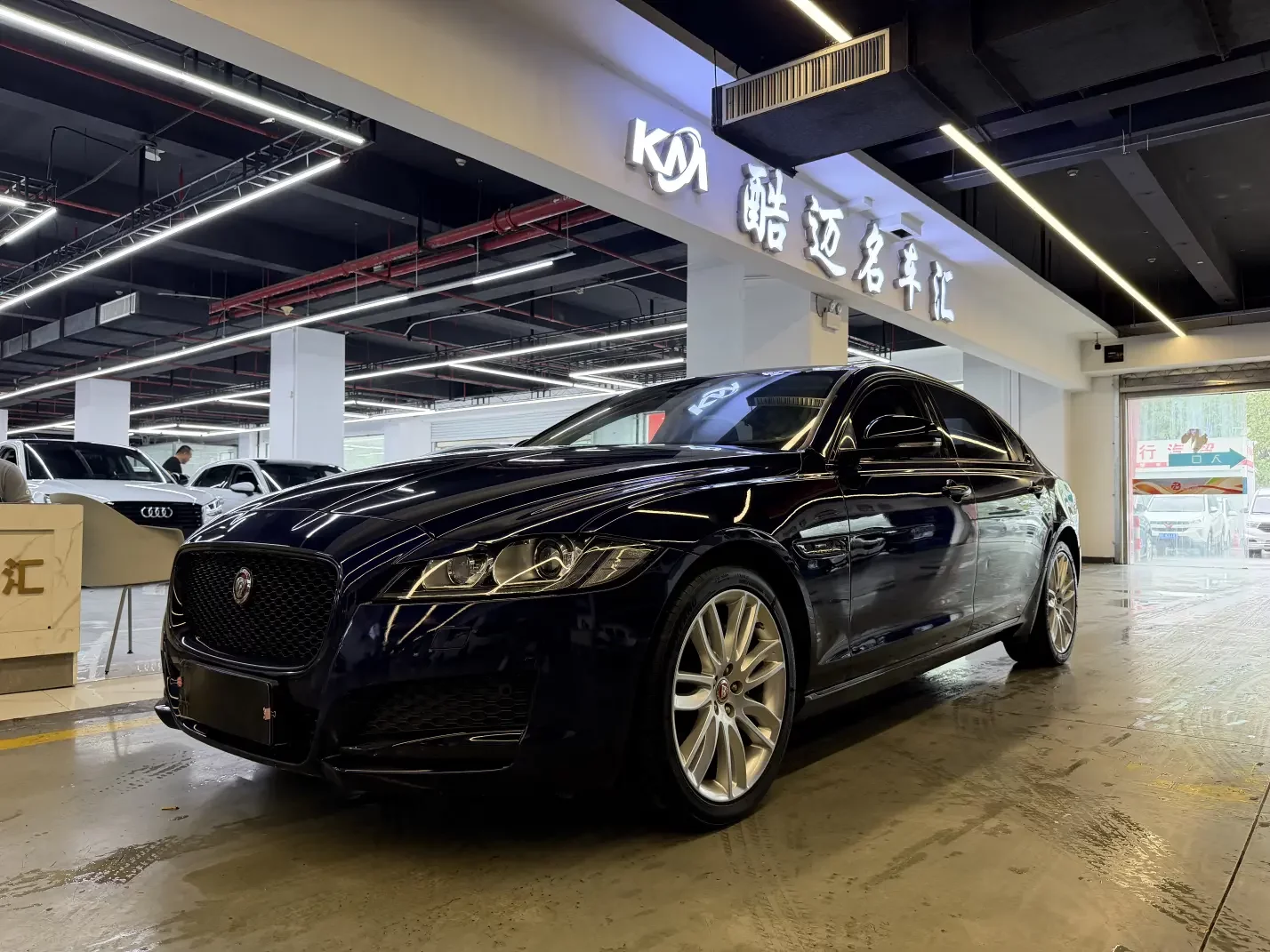 Jaguar XFL