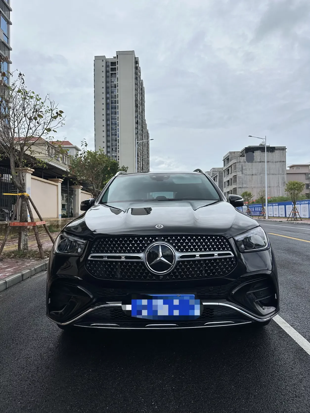 Mercedes-Benz GLE (Imported)