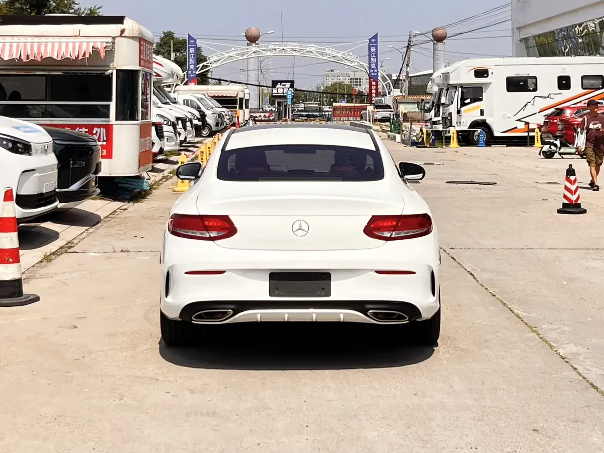 Mercedes-Benz C-Class