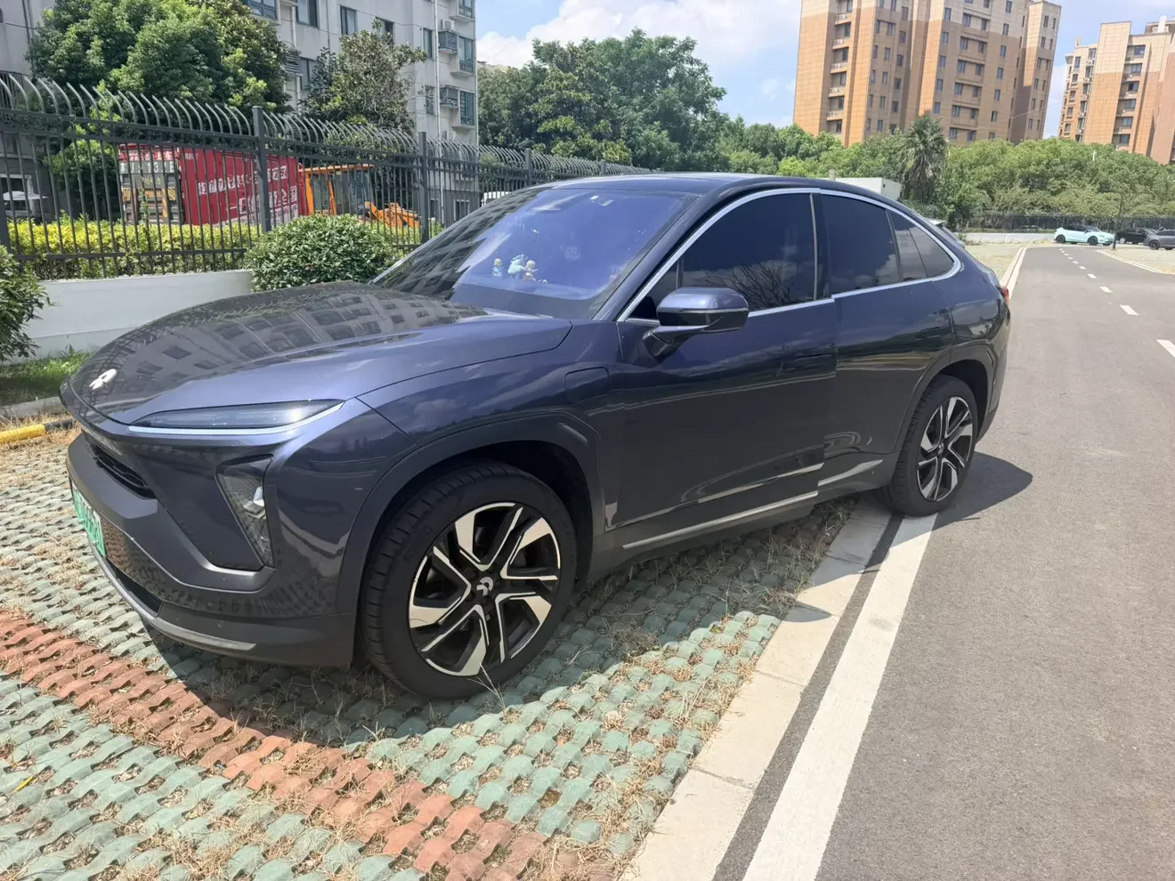 NIO EC6